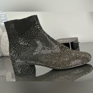Woman’s boots